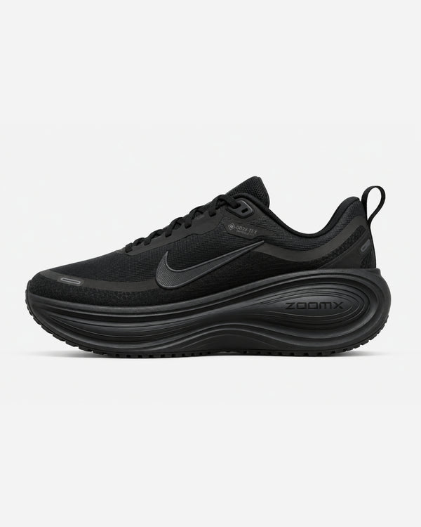 Nike Vomero Plus Triple Black