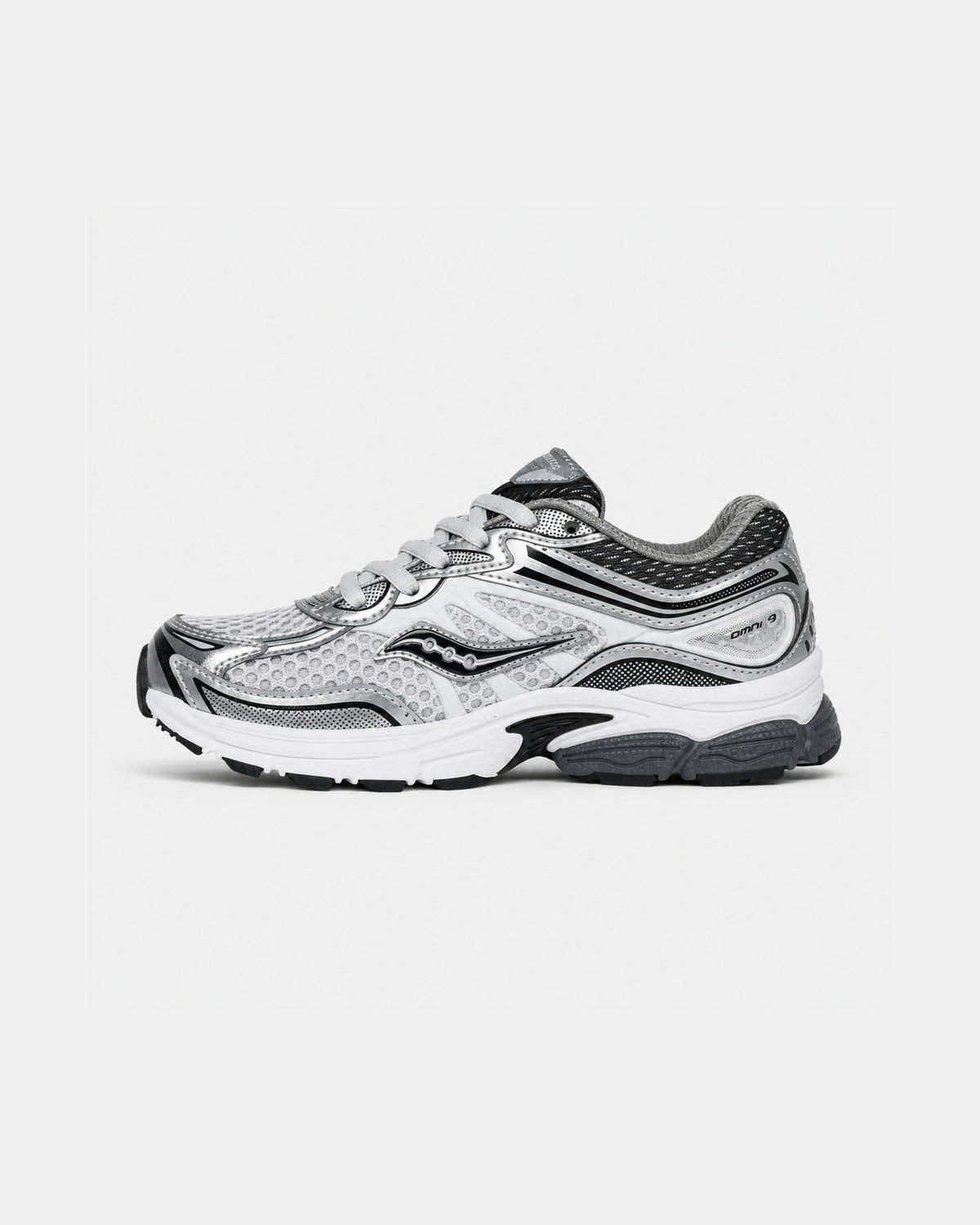 Saucony Omni 9 KDZ – White / Silver