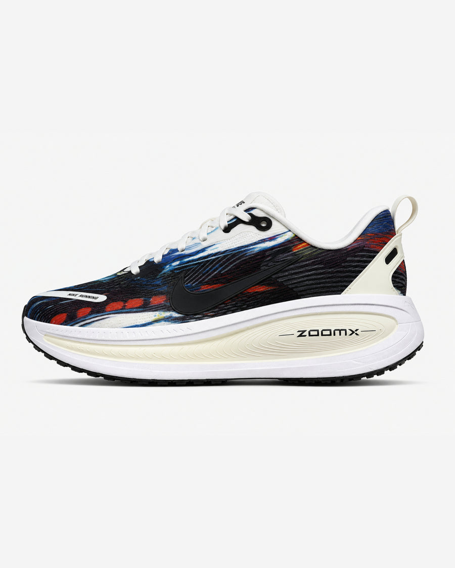 Nike Vomero Plus SE Light Trails