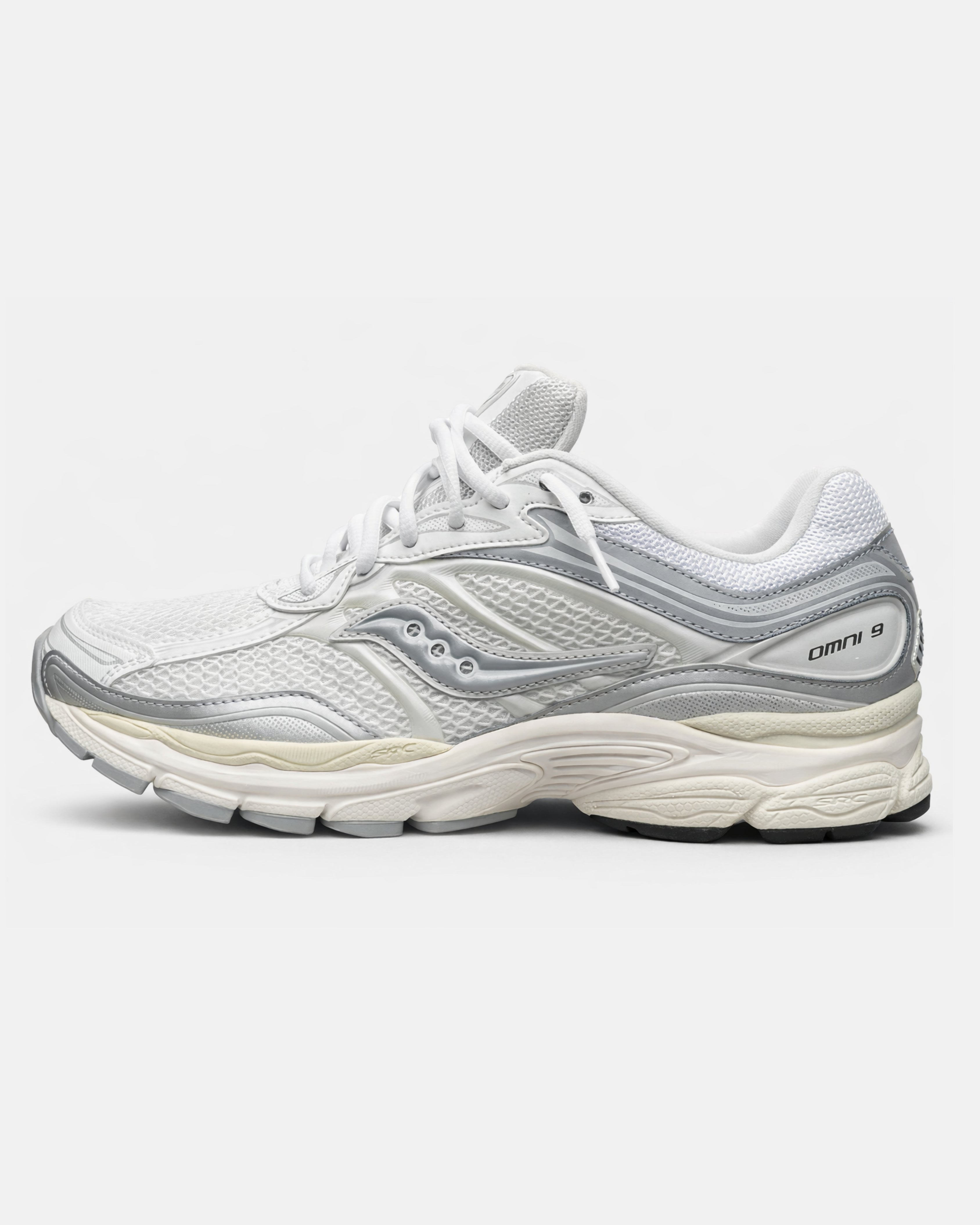 Saucony OMNI 9 – Performance Retro Series
