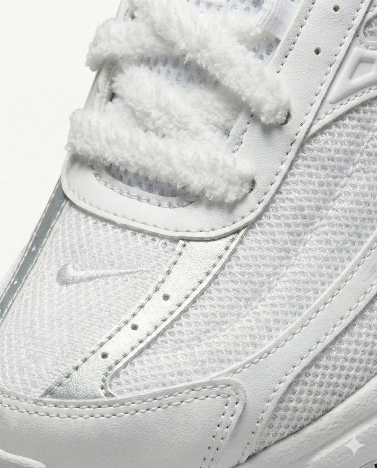 Nike Initiator Running Triple White Custom